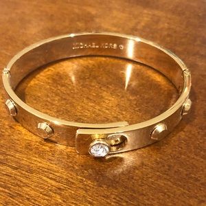 NWOT Michael Kors bracelet